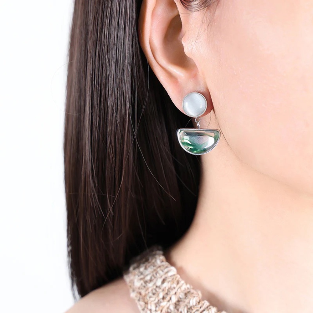 TWO PAIR FOR $55💎*Unique Abstract 18K Gold Plated Resin Drop Earrings*ML - Picture 7 of 11